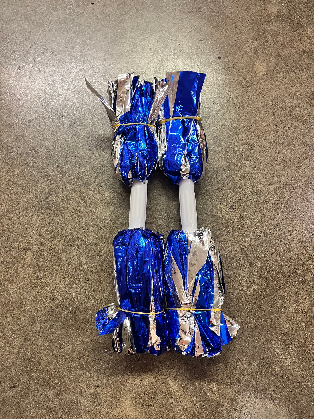 RHS CHEER Pom Poms
